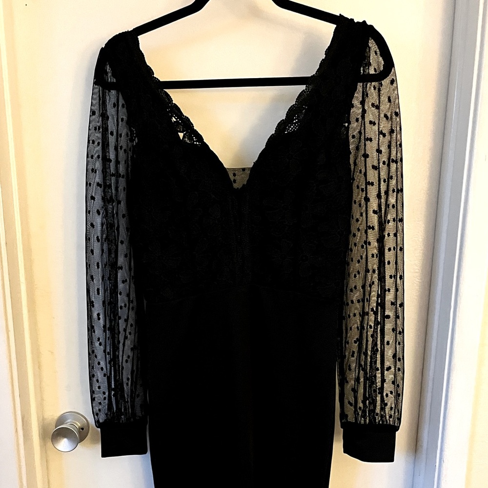 Grace Karin black lacy sheath dress. Sz S